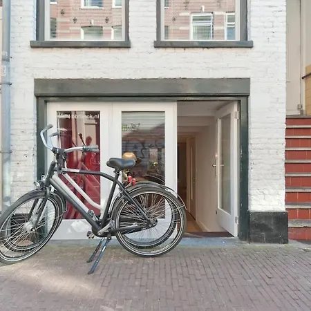 Beautiful Designed Ap.+bikes+garden Apartamento *